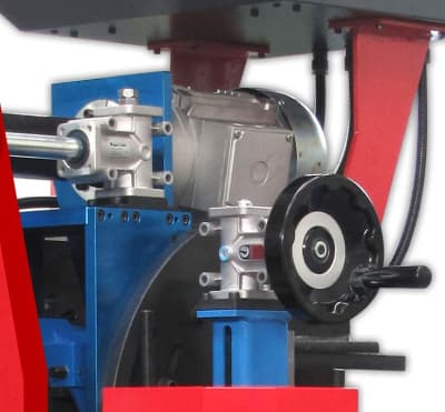 Узел регулировки фаскоснимателя СМФ-920 с автоподачей